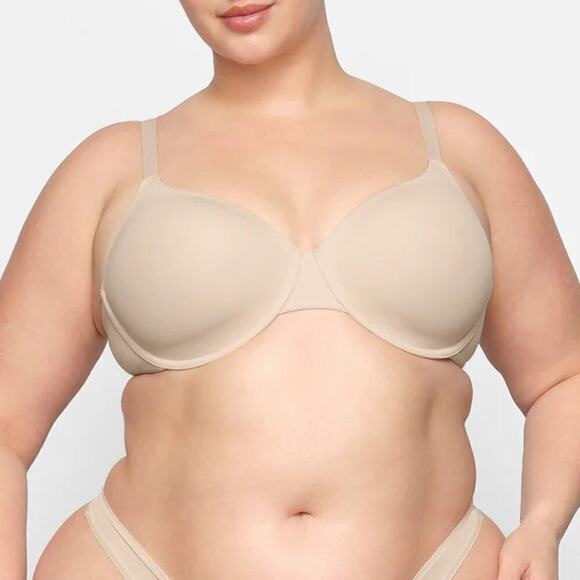 Skims Fits Everybody T Shirt Bra Underwired Lightly Lined Cream Sand NWT 36DD - Picture 1 of 6